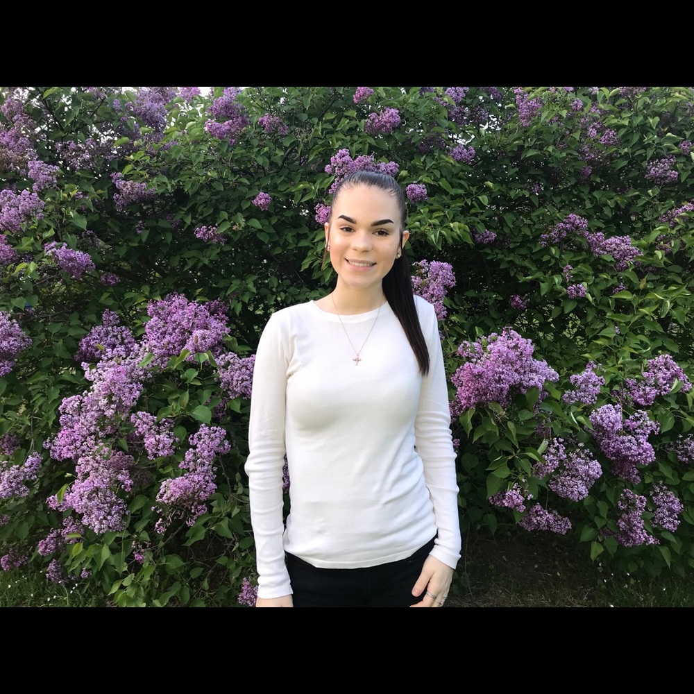 Meet your Posher, Jillian